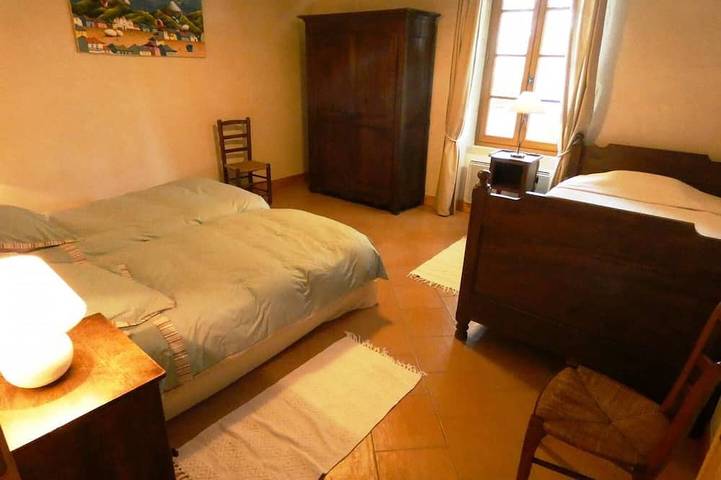 Location de vacances pour 5 personnes, avec piscine et jardin à Pissos - 3