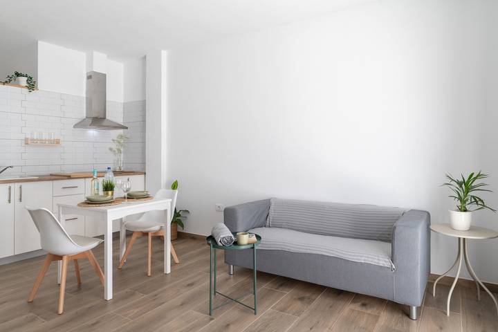 Ganze Wohnung, Ferienwohnung 'El Rincón De Agustín I' mit Bergblick, privater Terrasse und Wlan in Mácher, Tías