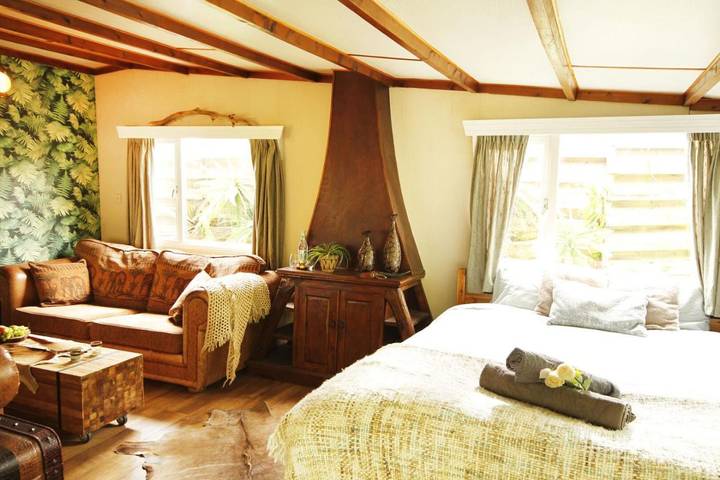 B&b voor 2 personen, with Terras and Tuin as well as Uitzicht in Groningen