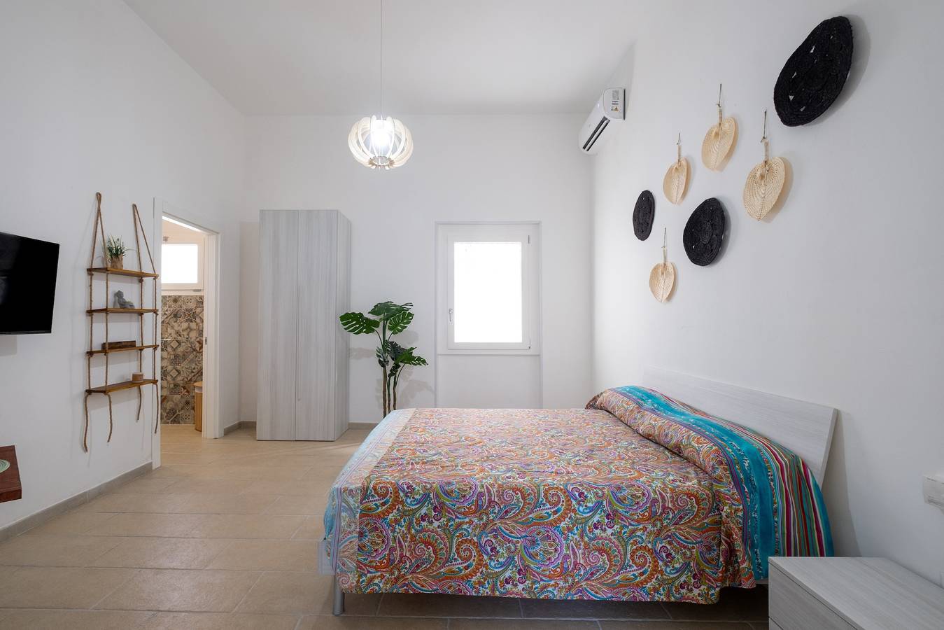 Ganze Wohnung, Ferienhaus 'Levante' mit Gemeinschaftsterrasse, Wlan und Klimaanlage in San Cesario di Lecce, Lecce Provinz