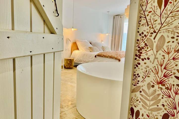 Gîte pour 2 personnes à Tizac-de-Curton - 2