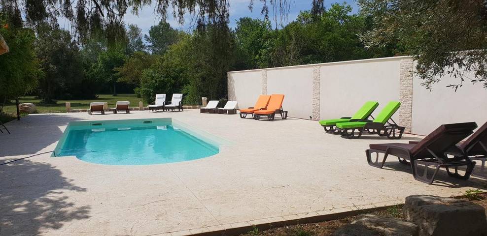 Maison de vacances pour 4 personnes, avec jardin ainsi que piscine et vue