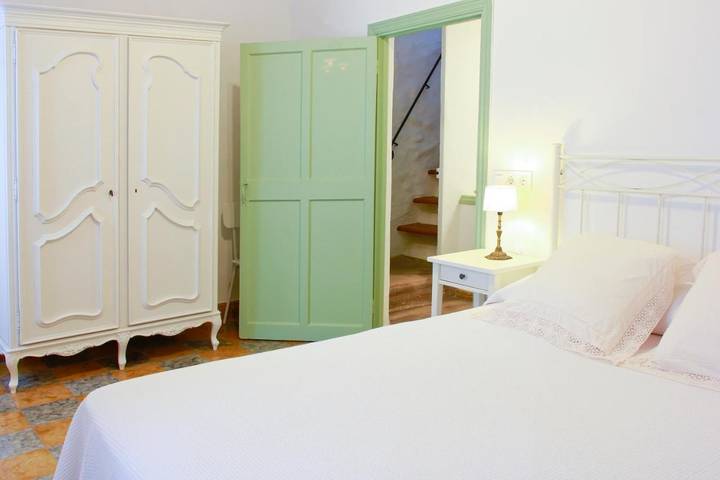 Location de vacances pour 6 personnes, avec vue et jardin à Alaior - 4