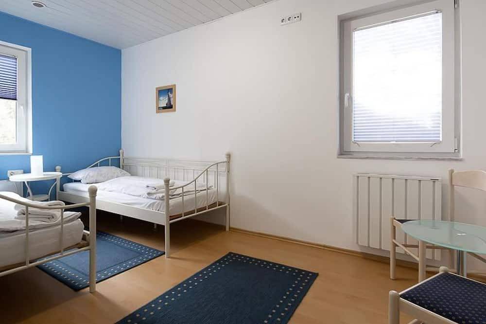 Ganze Wohnung, Ferienwohnung Leuchtturm - Feriendorf Slawitsch in Bad Sulza, Weimarer Land