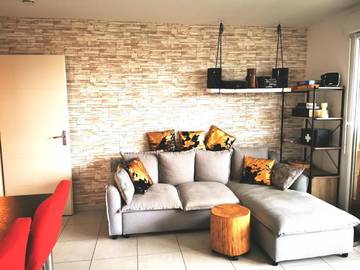 Gîte pour 6 personnes, avec terrasse à Sciez