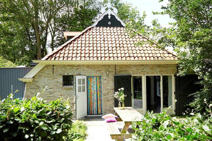 Agriturismo für 10 Personen, mit Whirlpool und Garten in den Niederlande