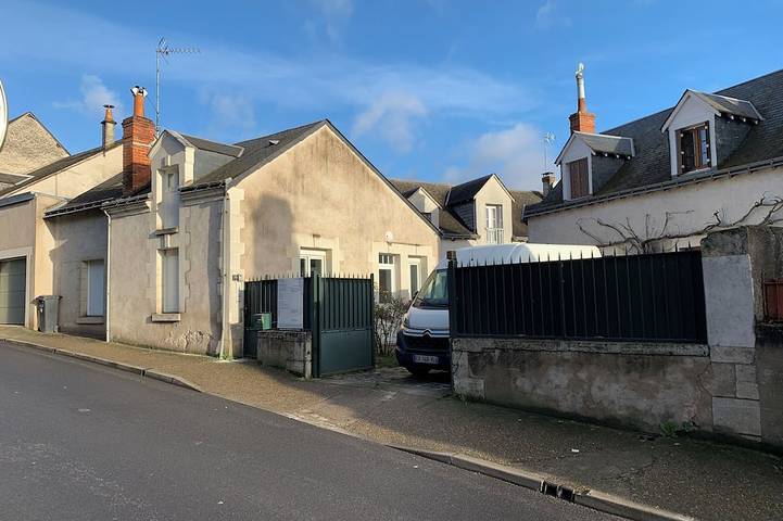 Apartamento entero, Charming new studio under the roof - center Montbazon in Montbazon, Región de Tours