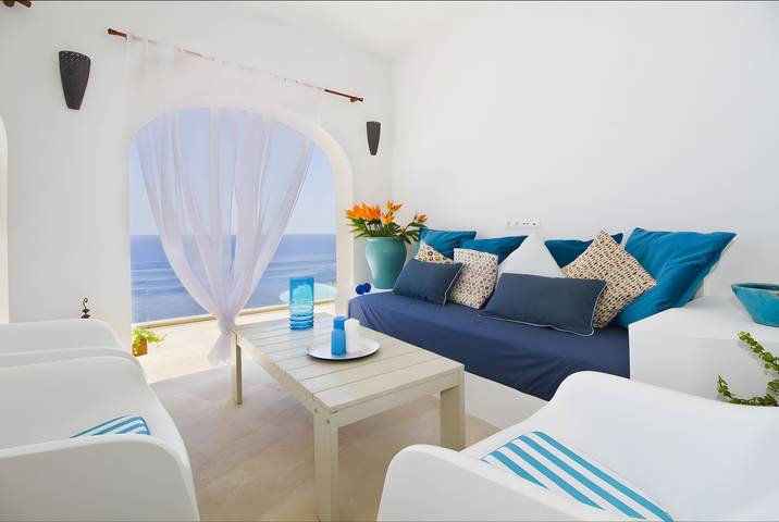 Villa 'Blanca' con vistas al mar, Wi-Fi y aire acondicionado in Costa de Canyamel, Capdepera