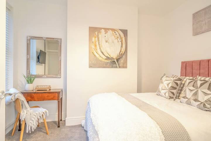 Apartment for 2 people, with pets in Morecambe