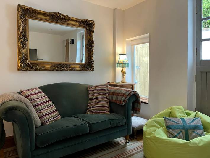 Log cabin for 4 people, with Garden in Hastings