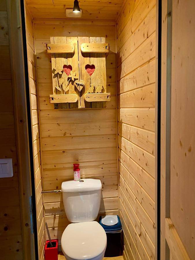 Gîte pour 6 personnes, avec terrasse ainsi que piscine et vue, animaux acceptés à Saint-Pierre (Jura) - 4