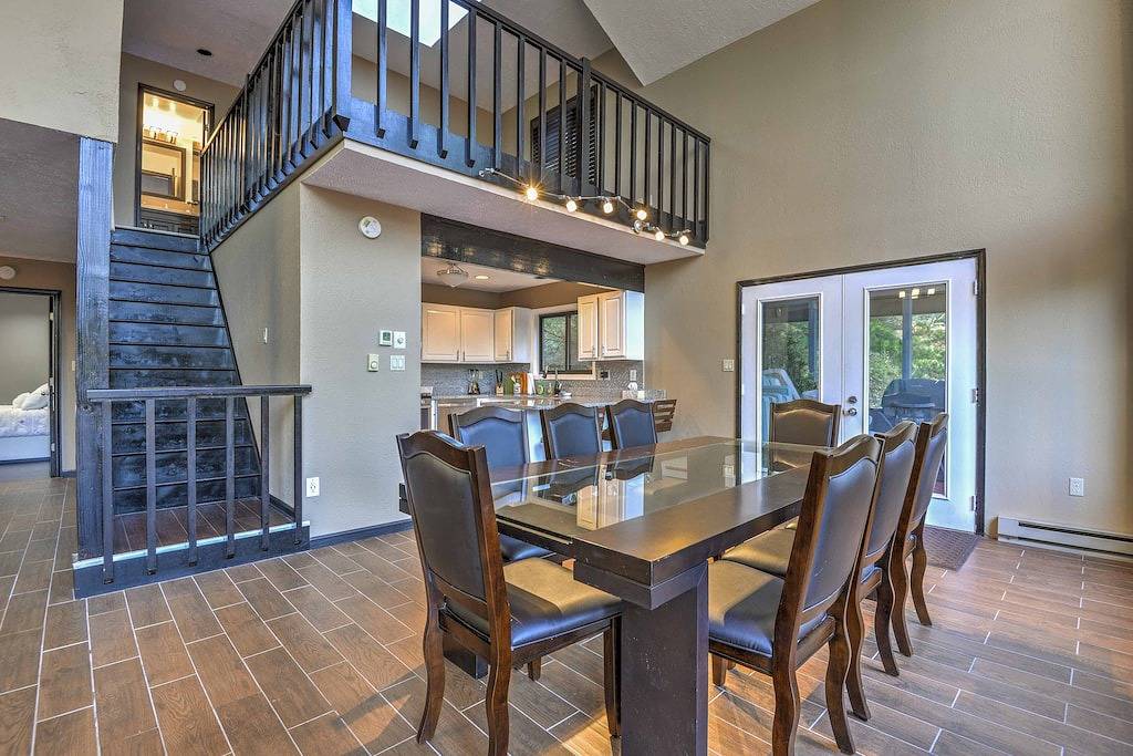 Lake Harmony Home am Wasser mit Spielzimmer und Whirlpool in Hickory Run State Park