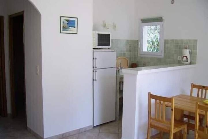 Gîte pour 4 personnes, avec jardin et piscine à Porto-Vecchio - 2