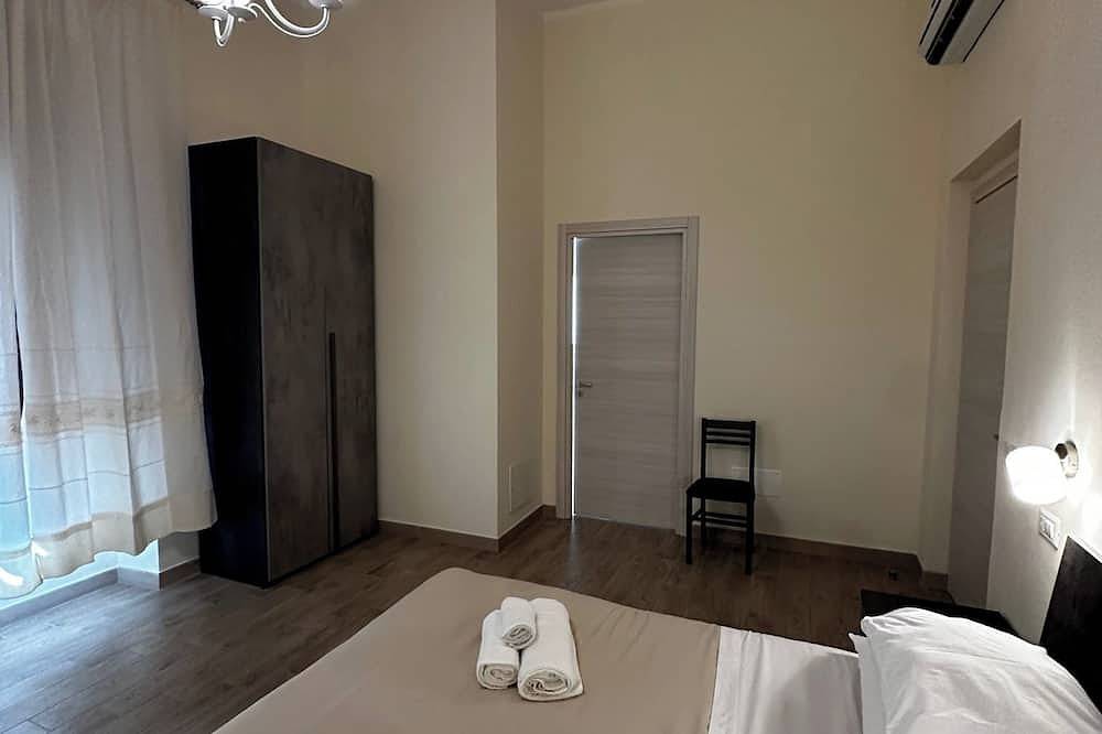 Ganze Wohnung, Doppelzimmer mit eigenem Bad in Terralba (Oristano) - Wacholder in Terralba, Campidano