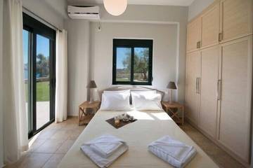 Villa pour 6 Personnes dans Nikiana, Alexandros, Photo 1