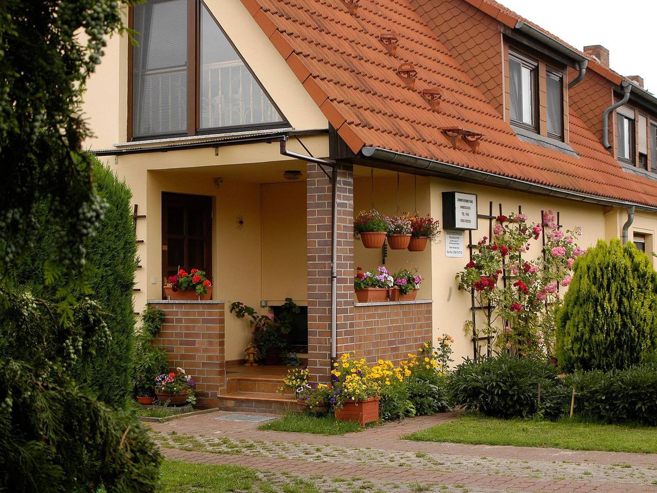 Ganze Ferienwohnung, Zimmervermietung Handschack - Doppelzimmer 1 in Cottbus, Lausitz