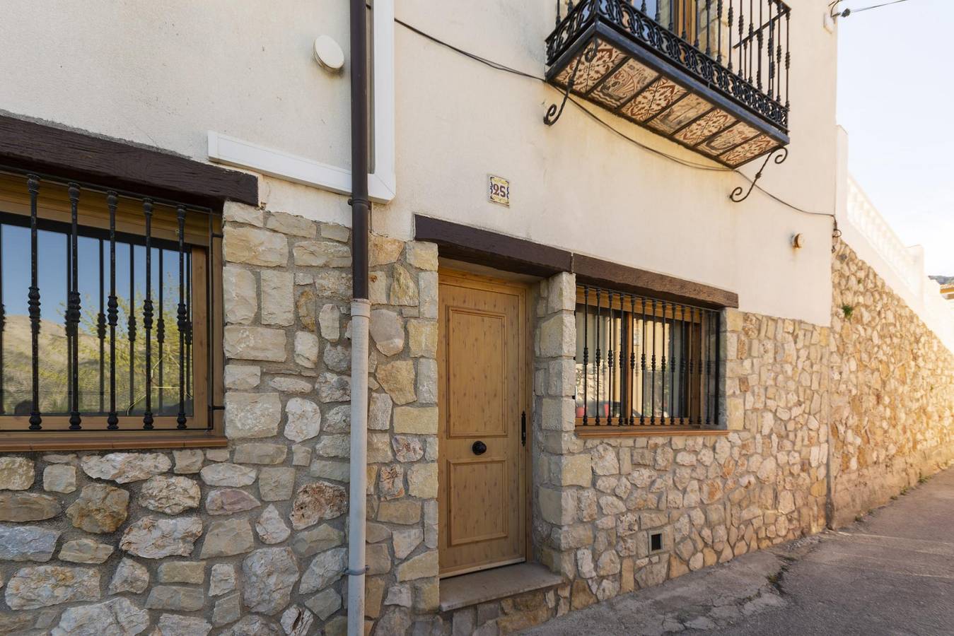 Apartamento vacacional entero, Carrebaix V - Coqueto estudio con Wifi gratis. in Orba, Costa Blanca