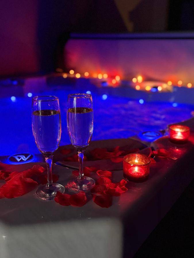 Location de vacances pour 8 personnes, avec Jacuzzi et Terrasse à Villeblevin