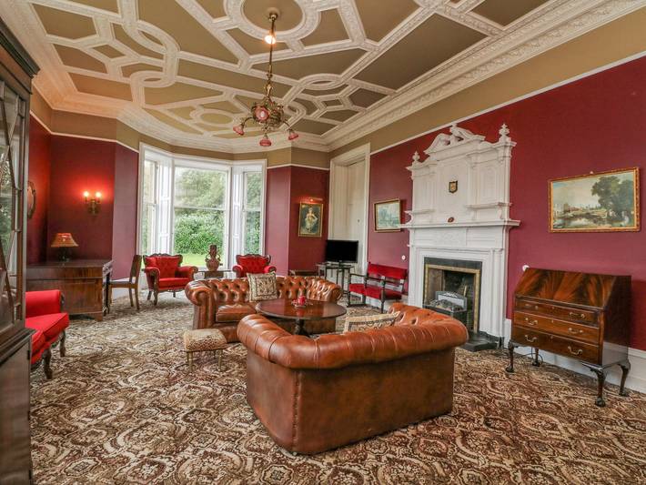 Schloss für 10 Personen mit Garten in Angus