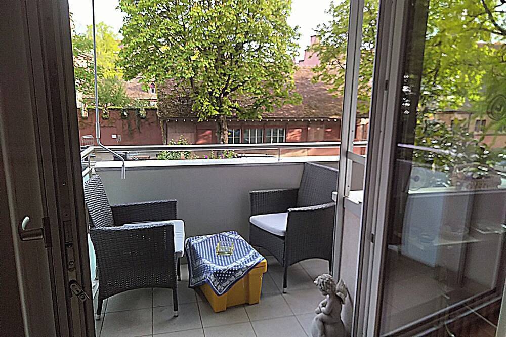 Appartamento intero, Spacious, stylishly furnished 3-room apartment near the Rhine in Basilea, Aargau-Basel