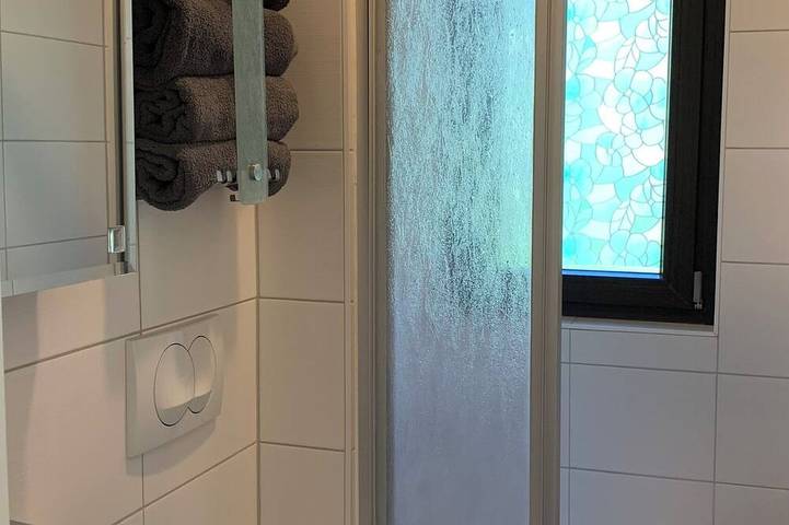 Ferienhaus für 2 Personen, mit Terrasse und Garten in Waltershausen - 4