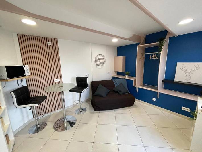 Location de vacances pour 2 personnes, avec terrasse à Loire-sur-Rhône