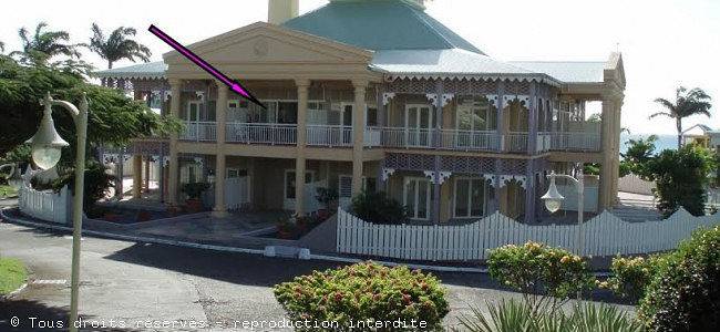 Gîte pour 2 personnes, avec balcon et piscine à Saint-François - 2