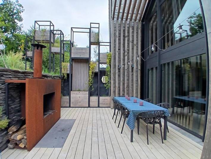 Location de vacances pour 4 personnes, avec vue et terrasse à Onhaye - 4