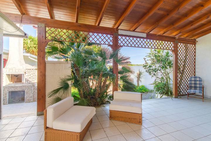 Location de vacances pour 5 personnes, animaux acceptés à Torre Dell'orso - 2