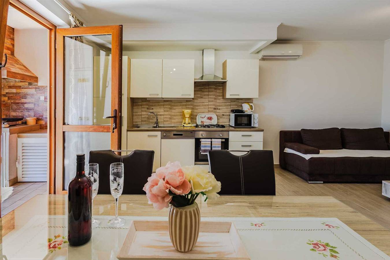 Ganze Wohnung, Apartment Skrabonja 3 in Cizici, Krk