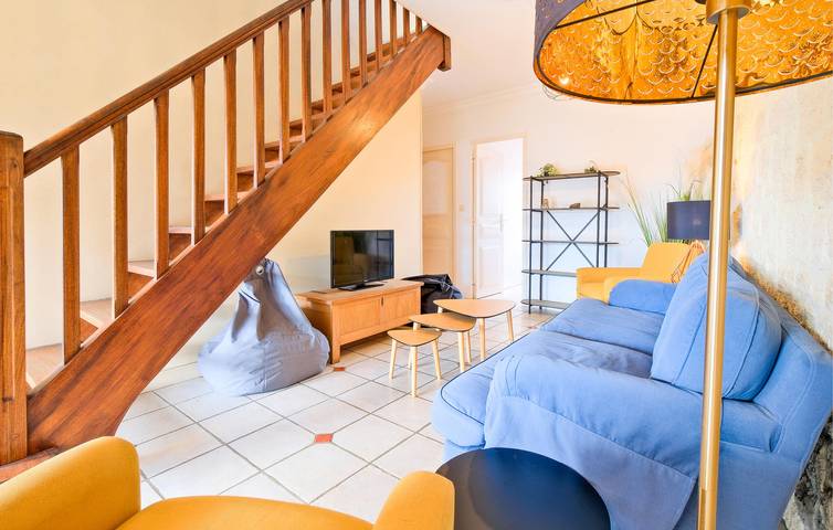 Appartement de vacances entier, Appartement confortable avec parking, Internet, vue sur la rivière - AU TAQUET 300m in Périgueux, Périgord Blanc