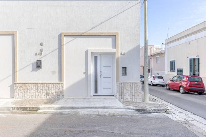 Appartamento intero, Appartamento vacanze per 5 persone con giardino in Presicce, Golfo di Taranto