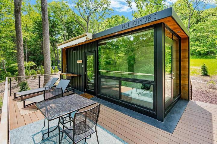 Apartamento para 2 personas, con jardín además de terraza y jacuzzi en Virginia