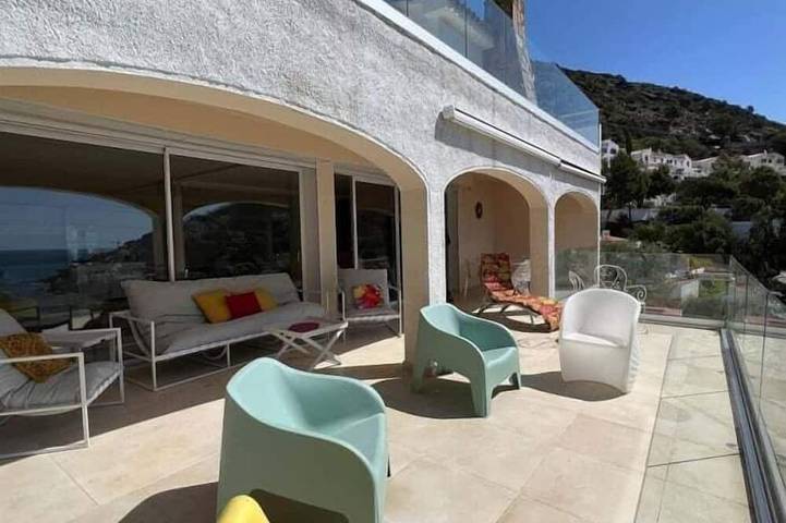 Chalet pour 9 personnes, avec balcon, animaux acceptés à Roses