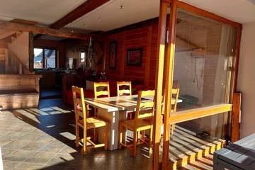 Gîte pour 6 personnes, avec balcon et jardin à Saint-Martin-de-Queyrières