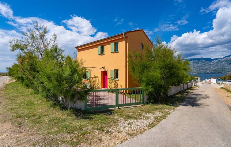 Ferienhaus für 4 Personen, mit Terrasse und Whirlpool, mit Haustier in Zadar - 2
