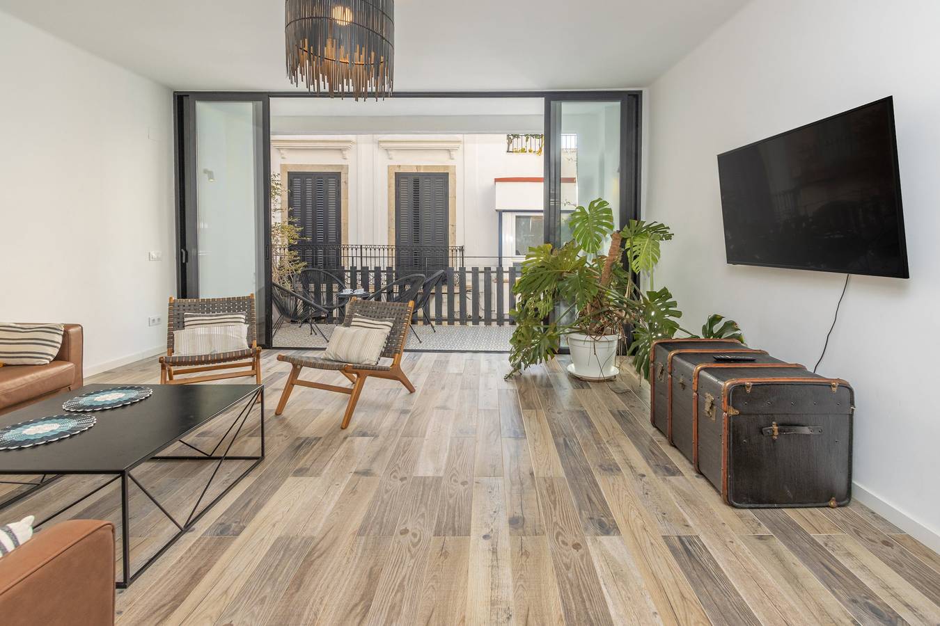 Ganze Wohnung, Ferienwohnung für 6 Personen mit Terrasse in Calella, Costa del Maresme