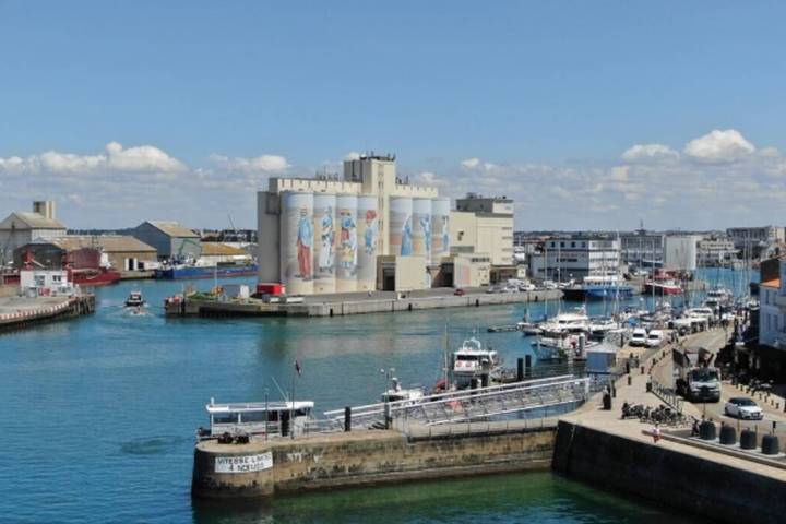Gîte pour 2 personnes, avec balcon, adapté aux familles dans Port Olona - 4