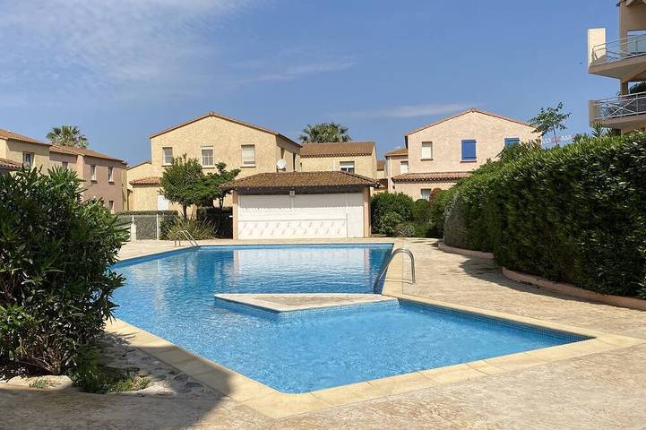 Ferienwohnung für 4 Personen, mit Pool und Terrasse in Valras-Plage