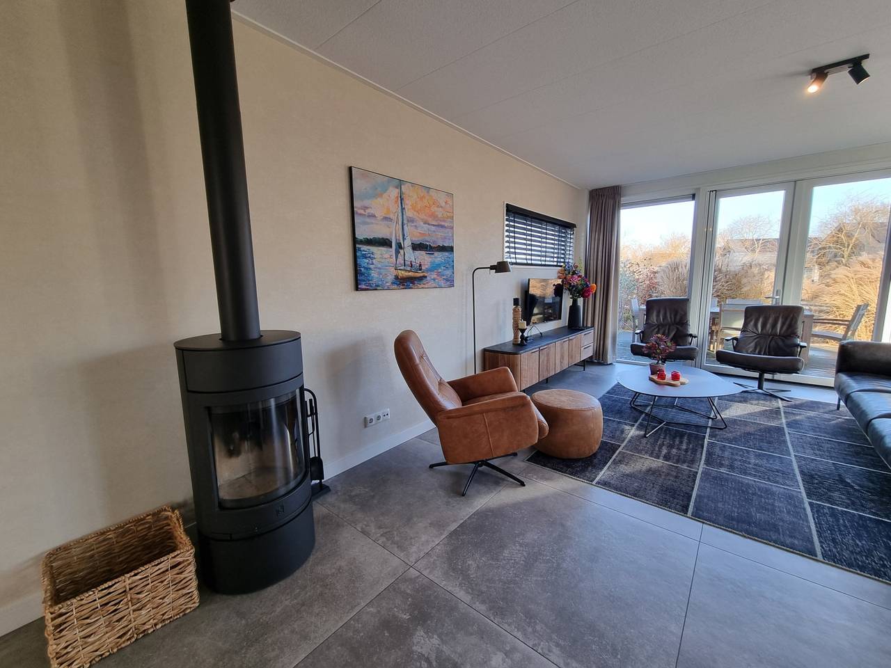 Luxuriöse Wasservilla für 6 Personen mit Steg, in der Nähe des Slotermeeres in Balk in Balk, Ijsselmeer