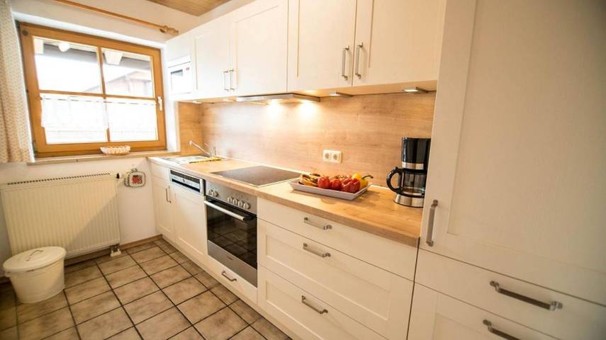 Ferienwohnung für 4 Personen, mit Sauna und Garten sowie Ausblick, mit Haustier in Schwangau - 2