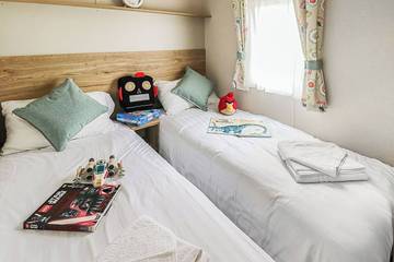 Static Caravan for 4 People in Ceredigion, Mid-Wales, Photo 2