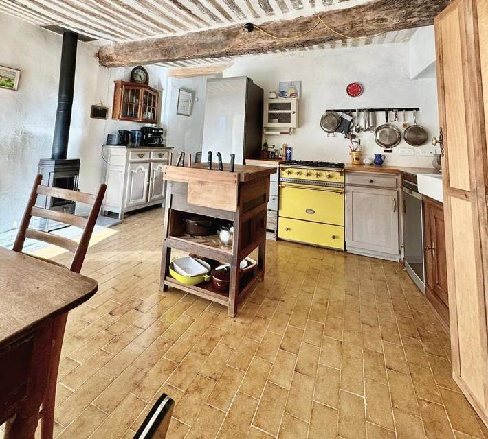 Location de vacances pour 4 personnes, avec jardin et vue à Caseneuve - 3