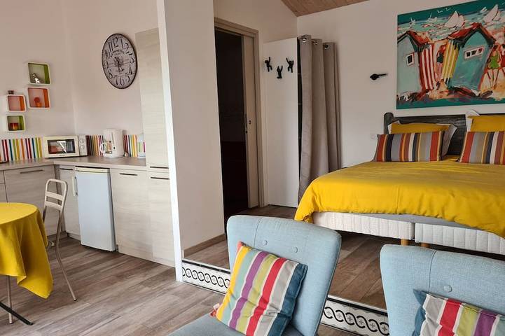 Appartement entier, Palmier *** studio avec jardin et parking in Le Bois-Plage-en-Ré, Île de Ré