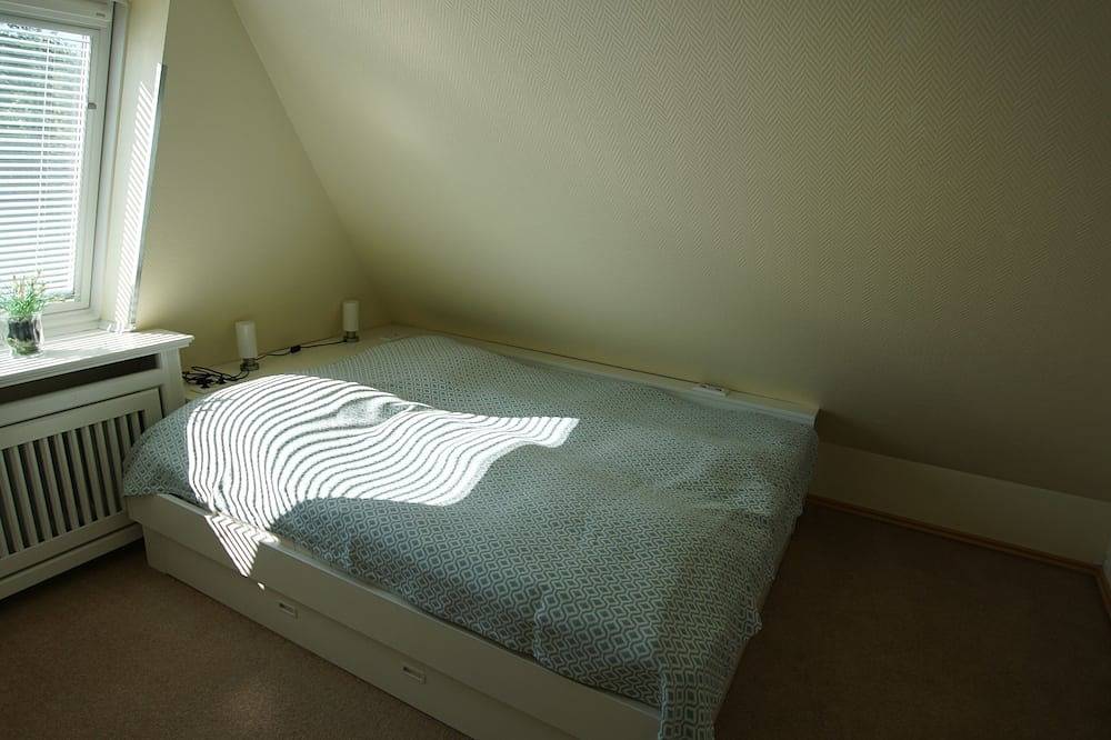 Ganze Wohnung, Gepflegte, helle Wohnung mit Weitblick über die Felder Morsums in ruhiger Lage in Sylt-Ost, Sylt (Gemeinde)