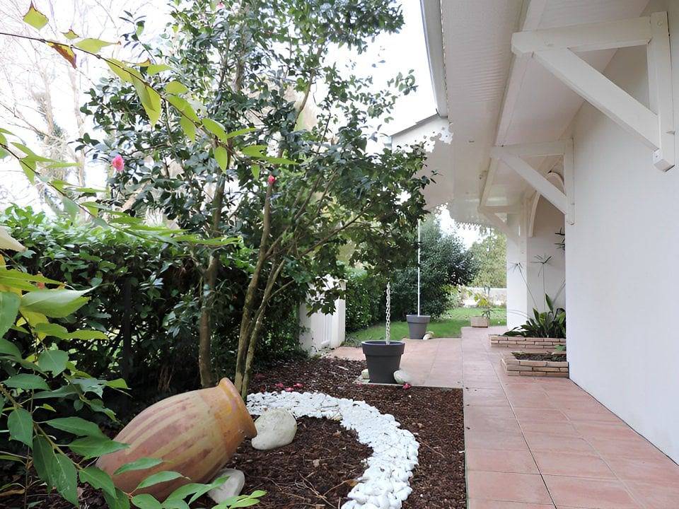 La Louisiane - Chambre Bali in Arès, Région d'Arcachon
