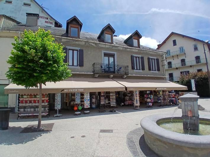 Gîte pour 2 personnes, avec Vue dans Office De Tourisme De Luz Saint Sauveur