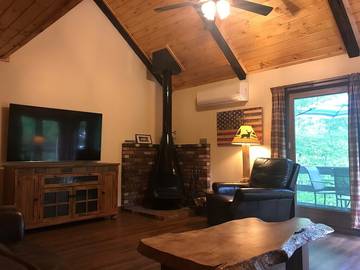 Vacation House for 10 Guests in Long Pond, Monroe County (PA), Picture 3