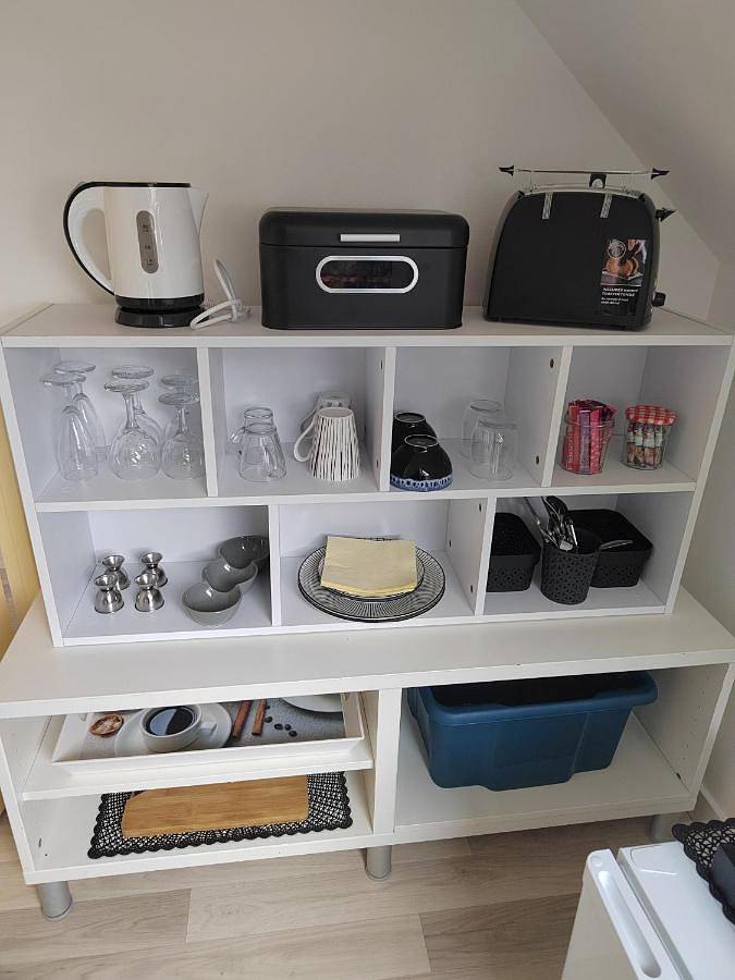 Gîte pour 2 personnes, avec piscine ainsi que vue et terrasse à Tilly-sur-Seulles - 4