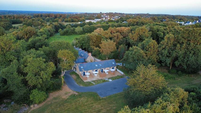 Gîte pour 4 personnes, avec terrasse et jardin à Pleuven - 3